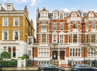 Properties for sale in Bolton Gardens - SW5 0AQ view1