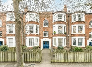 Properties for sale in Bonneville Gardens - SW4 9LF view1