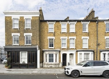 Properties for sale in Bow Common Lane - E3 4HH view1