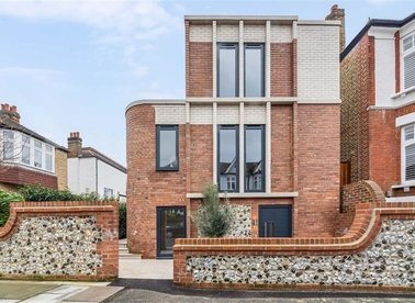 Properties for sale in Boyne Road - SE13 5AW view1