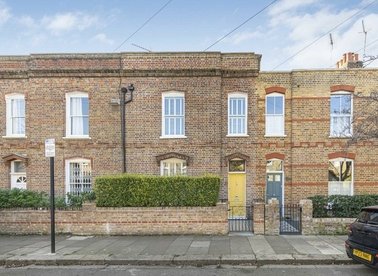 Properties for sale in Bradmore Park Road - W6 0DT view1