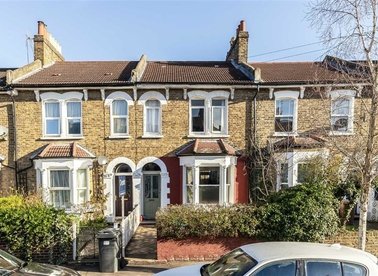 Properties for sale in Braxfield Road - SE4 2AN view1
