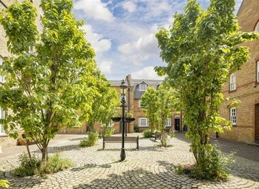 Properties for sale in Bridewell Place - E1W 2PB view1