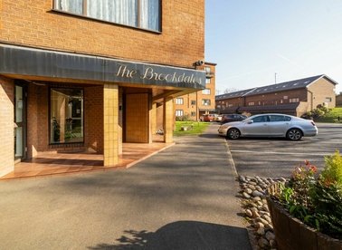 Properties for sale in Bridge Lane - NW11 9JU view1