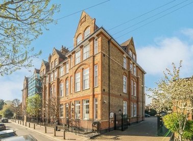Properties for sale in Bridge Lane - SW11 3AD view1