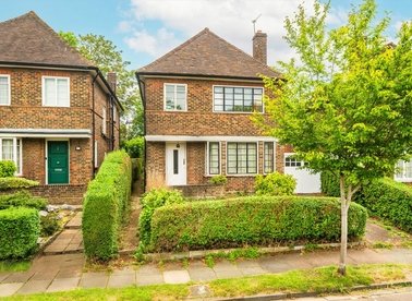 Properties for sale in Brim Hill - N2 0EZ view1