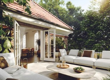 Properties for sale in Brook Green - W6 7BJ view1