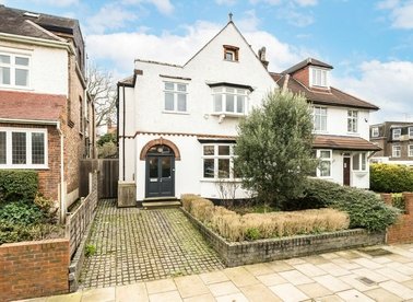 Properties for sale in Brookfield Park - NW5 1ER view1
