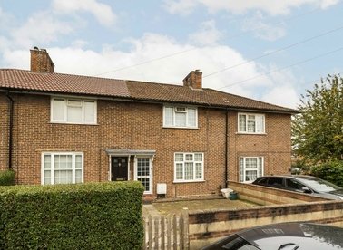 Properties for sale in Browning Avenue - W7 1AU view1