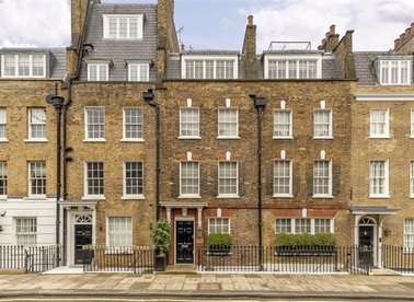 Properties for sale in Buckingham Place - SW1E 6HR view1
