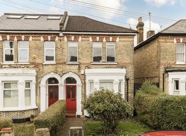 Properties for sale in Buckleigh Road - SW16 5RZ view1
