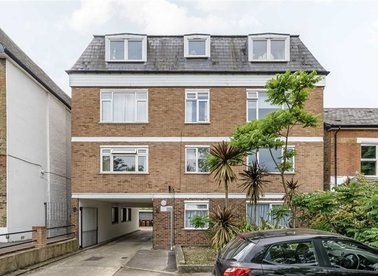 Properties for sale in Burnt Ash Hill - SE12 0HU view1