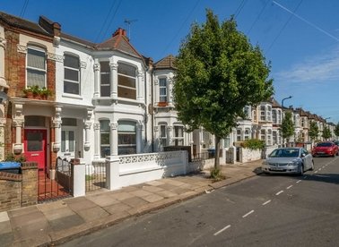Properties sold in Burrows Road - NW10 5SH view1