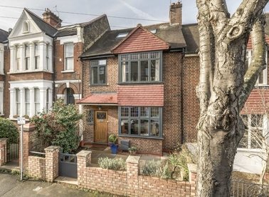 Properties for sale in Bushey Hill Road - SE5 8QJ view1