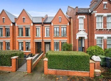 Properties for sale in Calais Street - SE5 9LP view1