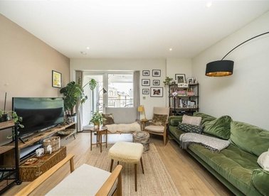 Properties for sale in Camberwell Road - SE5 0AY view1