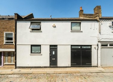 Properties for sale in Camden Mews - NW1 9AH view1