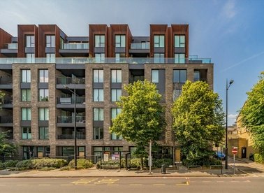 Properties for sale in Camden Road - NW1 9EU view1