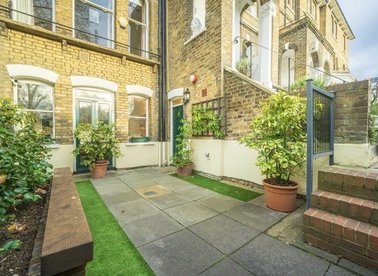 Properties for sale in Camden Terrace - NW1 9BP view1