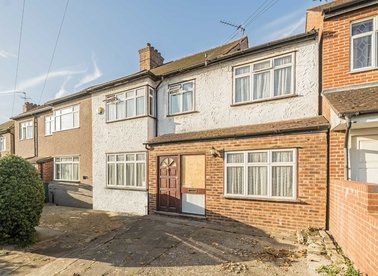 Properties for sale in Campion Road - TW7 5HS view1