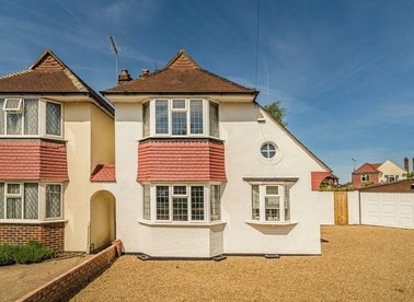 Properties for sale in Canford Gardens - KT3 5JL view1
