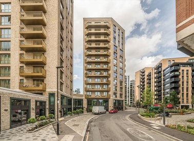Properties for sale in Capital Interchange Way - TW8 0SL view1