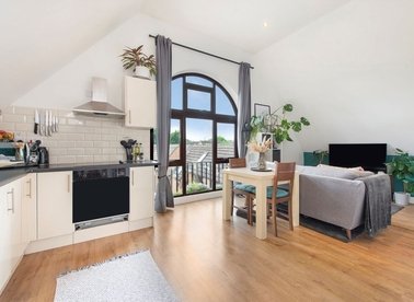 Properties for sale in Capstan Way - SE16 5HG view1