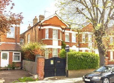 Properties for sale in Carew Road - W13 9QL view1