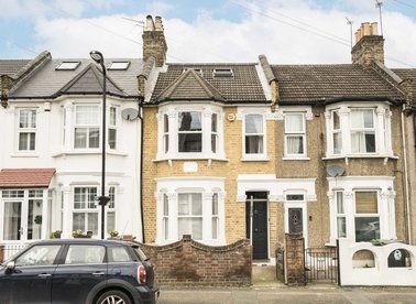 Properties for sale in Carnarvon Road - E10 6DP view1