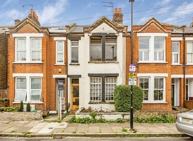 Properties for sale in Castle Road - TW7 6QS view1