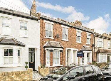 Properties for sale in Castle Road - TW7 6QR view1