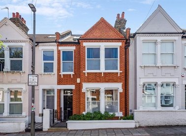 Properties for sale in Cathles Road - SW12 9LD view1