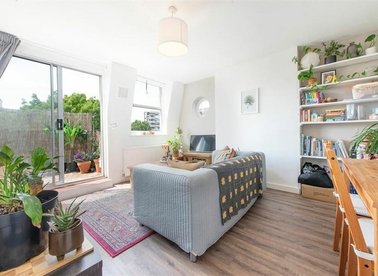 Properties for sale in Cavell Street - E1 2BS view1