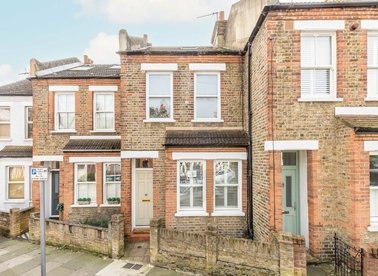Properties for sale in Caxton Road - SW19 8SJ view1
