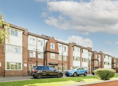 Properties for sale in Cecil Close - W5 2RB view1