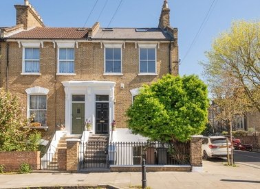 Properties for sale in Cecilia Road - E8 2ER view1