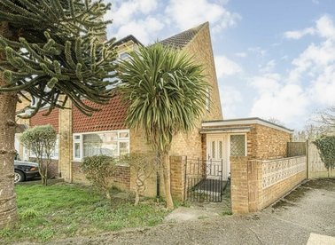 Properties for sale in Chaplin Crescent - TW16 7JB view1