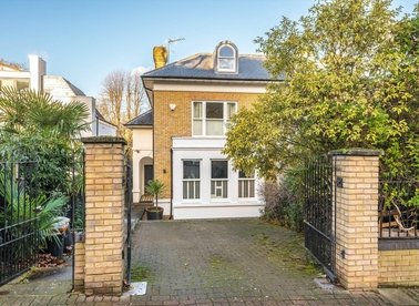 Properties for sale in Chartfield Avenue - SW15 6DT view1