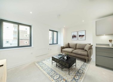 Properties for sale in Chatfield Road - SW11 3UL view1