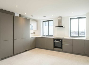 Properties for sale in Chatfield Road - SW11 3UL view1