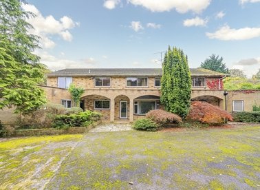 Chertsey, Surrey KT16