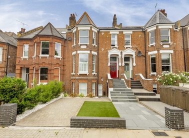 Properties for sale in Chevening Road - NW6 6DT view1
