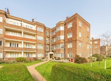 Properties for sale in Chiswick Village - W4 3DF view1