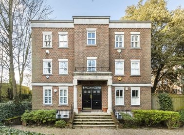 Properties for sale in Cholmeley Park - N6 5AD view1