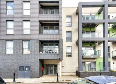 Properties for sale in Christian Street - E1 1AY view1