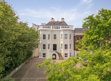 Properties for sale in Church Street - TW7 6XB view1