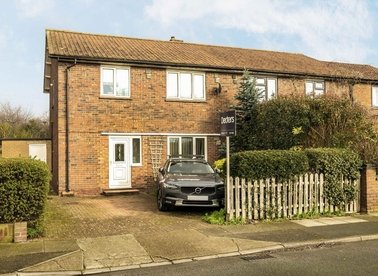 Properties sold in Churchfields Avenue - TW13 5PB view1