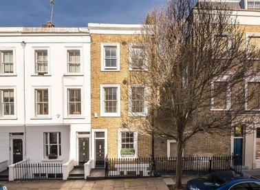 Properties for sale in Churton Place - SW1V 2LN view1