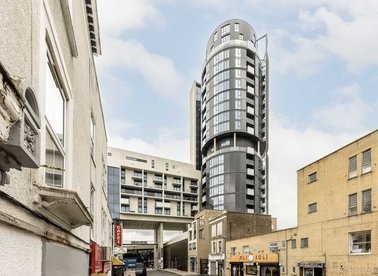 Properties for sale in City North Place - N4 3FS view1