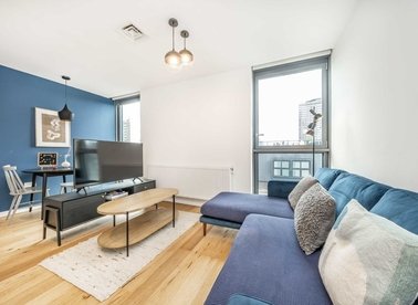 Properties for sale in City Road - EC1V 1AP view1